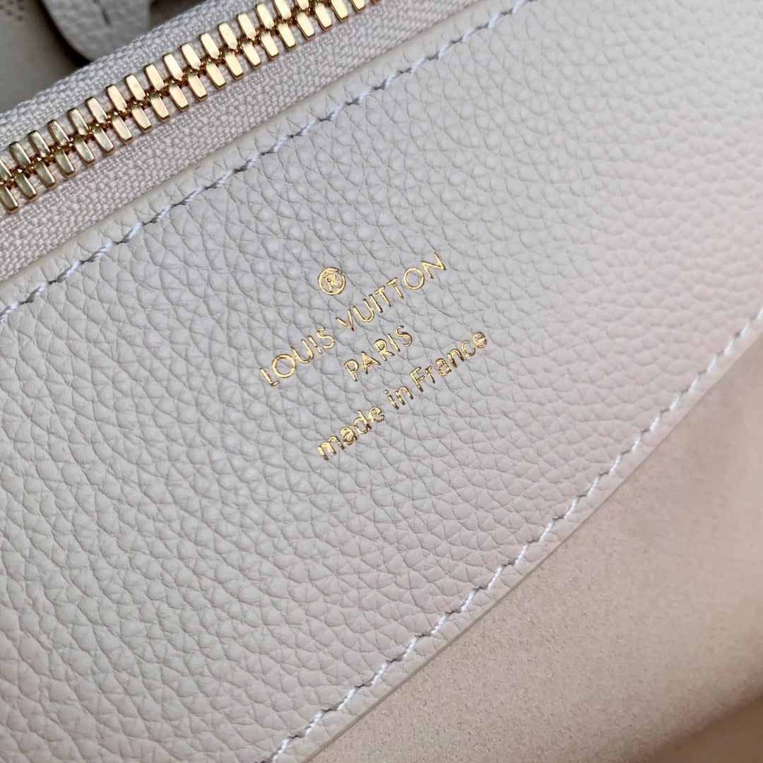 LV M15116 Louis Vuitton Bella Tote Bag Dream Cream