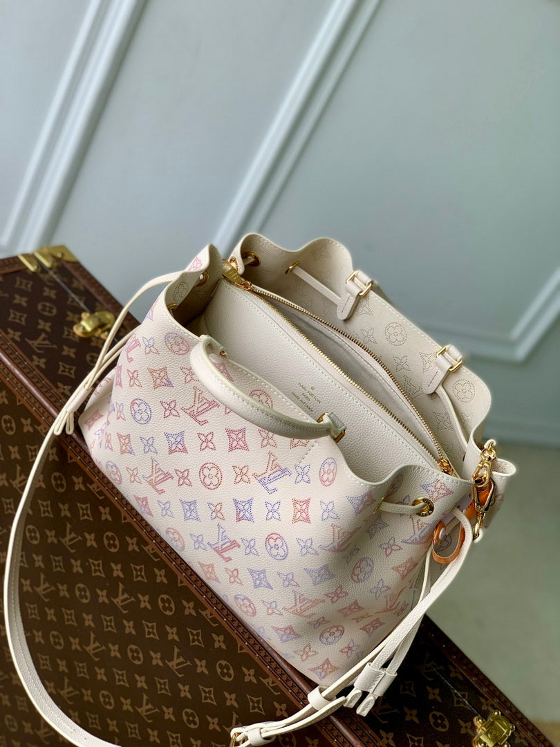 LV M15116 Louis Vuitton Bella Tote Bag Dream Cream
