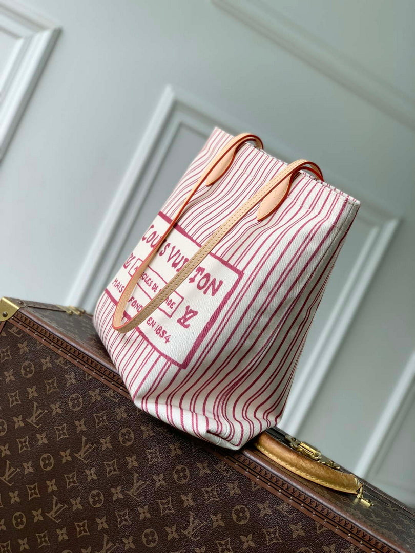 LV M15121 Louis Vuitton Carry It Bag Beige/Plum