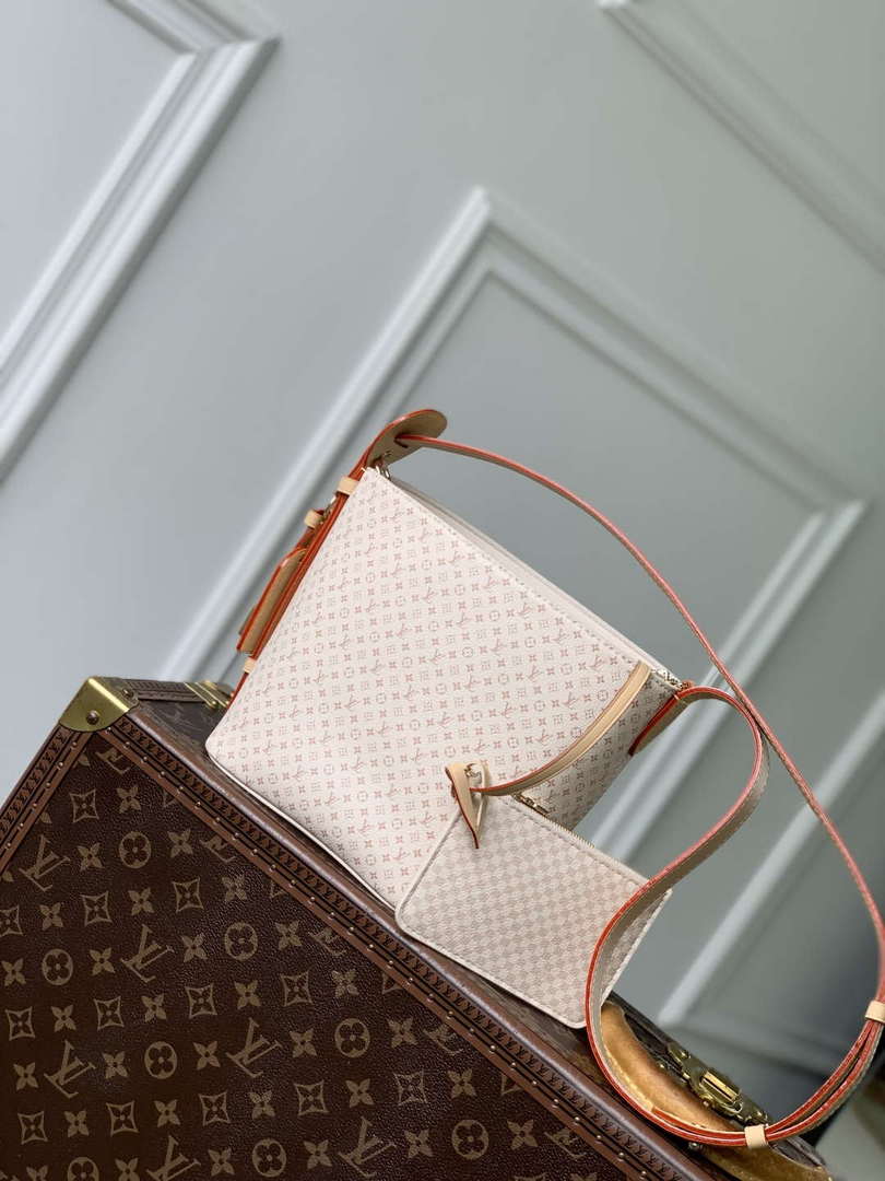 LV M15130 Louis Vuitton All In BB Bag Dune/Sand