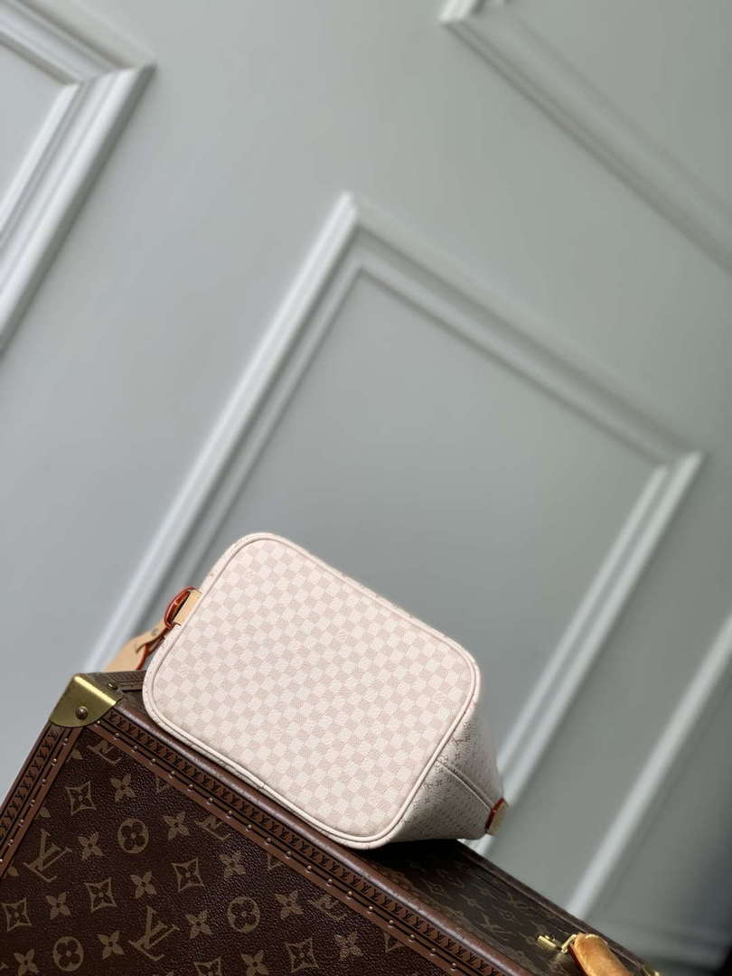 LV M15130 Louis Vuitton All In BB Bag Dune/Sand - Default Title - View 4