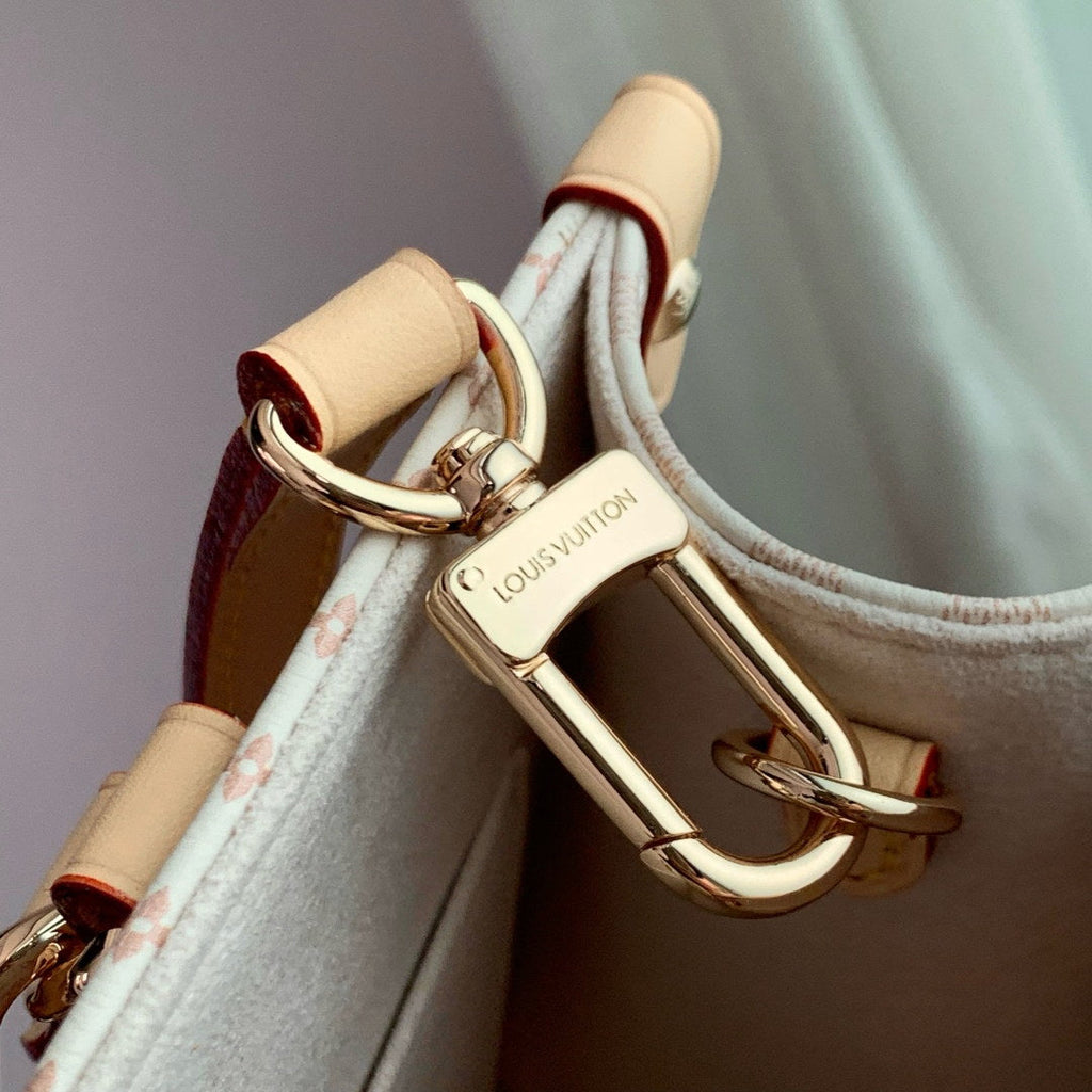 LV M15138 Louis Vuitton OnTheGo PM Bag Azure Blue/Sand