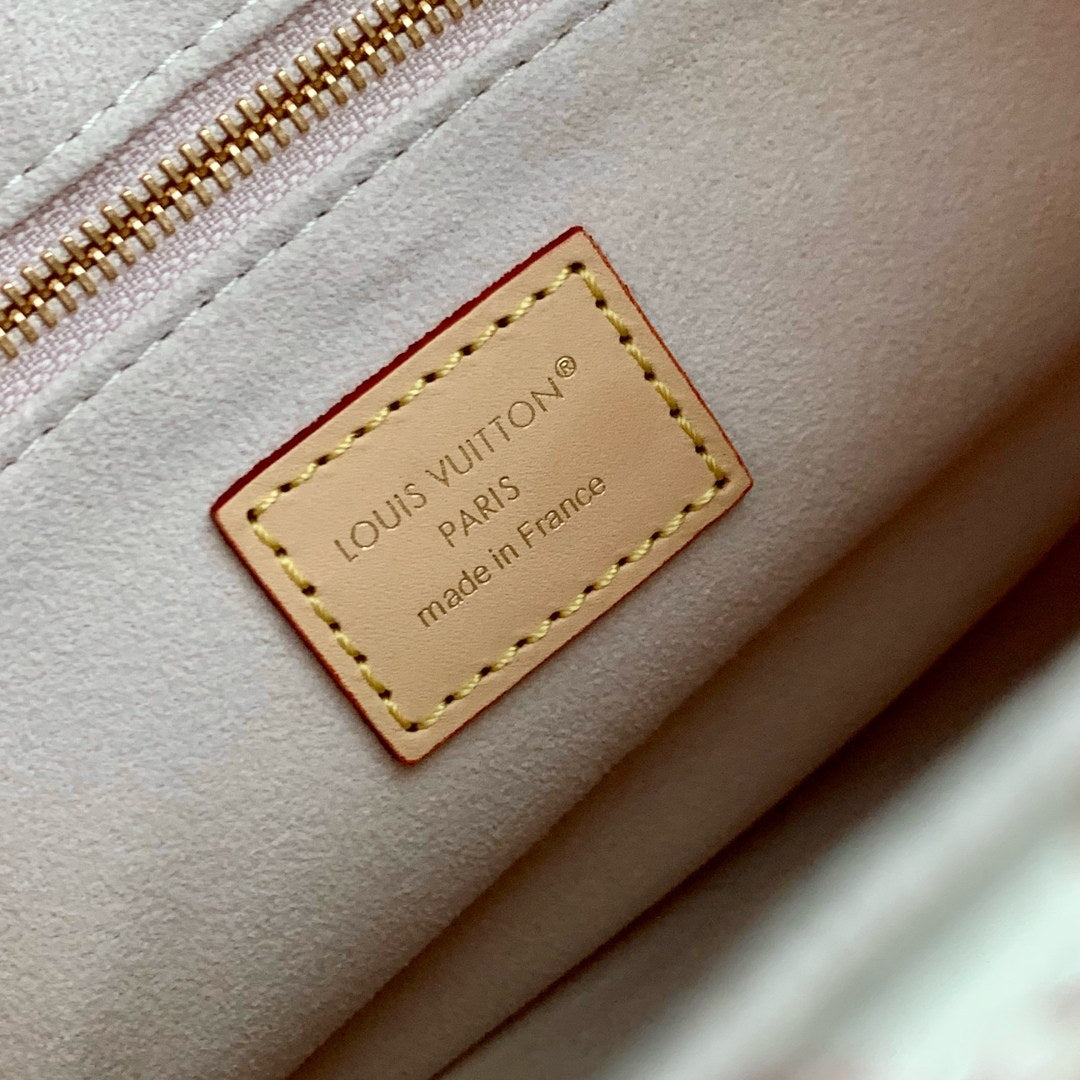 LV M15138 Louis Vuitton OnTheGo PM Bag Azure Blue/Sand