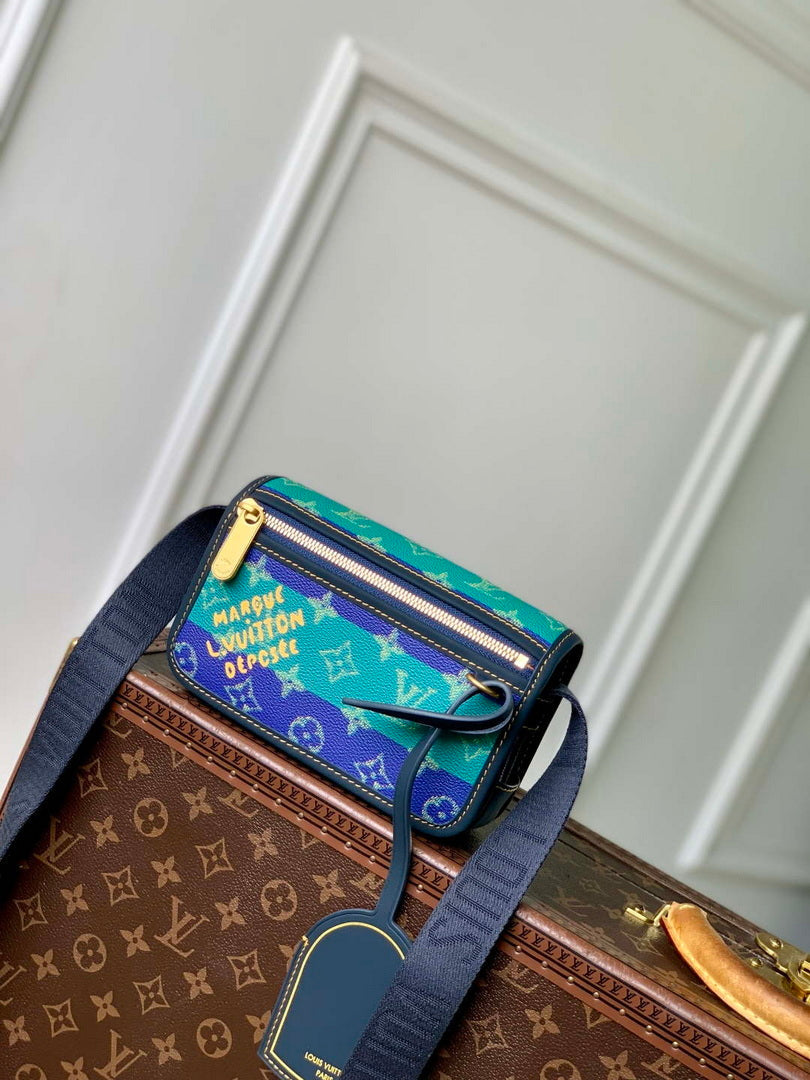 LV M15173 Louis Vuitton Bosphore Wearable Wallet Blue Stripes