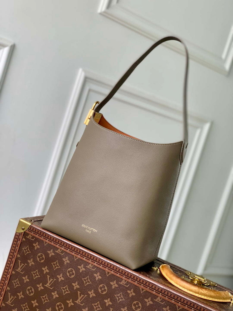 LV M15205 Louis Vuitton Low Key Hobo PM Bag Smoke