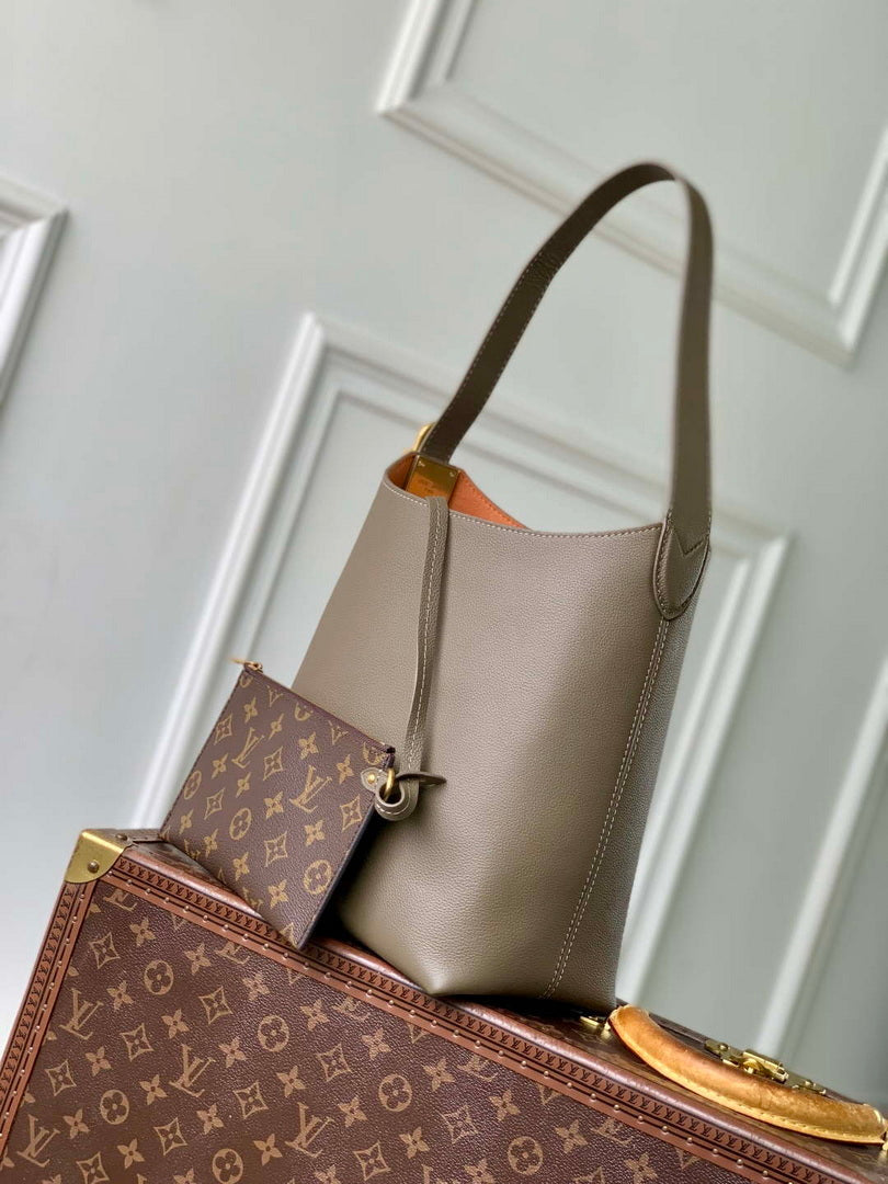 LV M15205 Louis Vuitton Low Key Hobo PM Bag Smoke