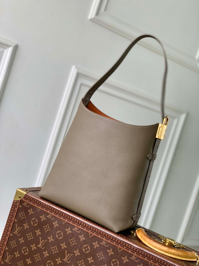 LV M15205 Louis Vuitton Low Key Hobo PM Bag Smoke