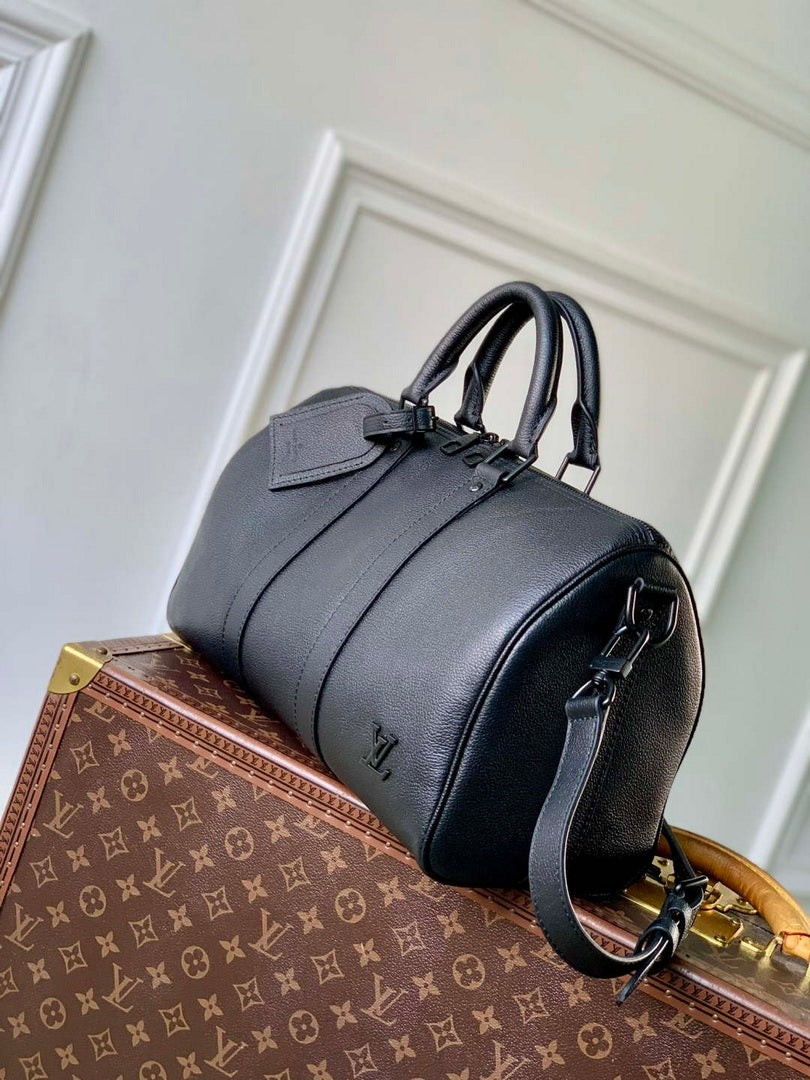 LV M15249 Louis Vuitton Keepall Bandouliere  35 Bag Black