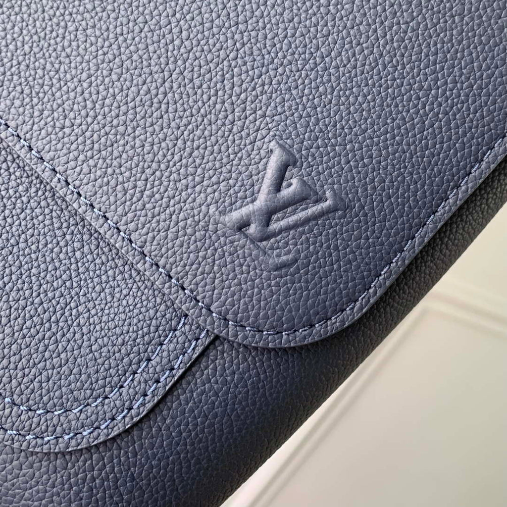 LV M15267 Louis Vuitton Speed Messenger Bag Navy Blue