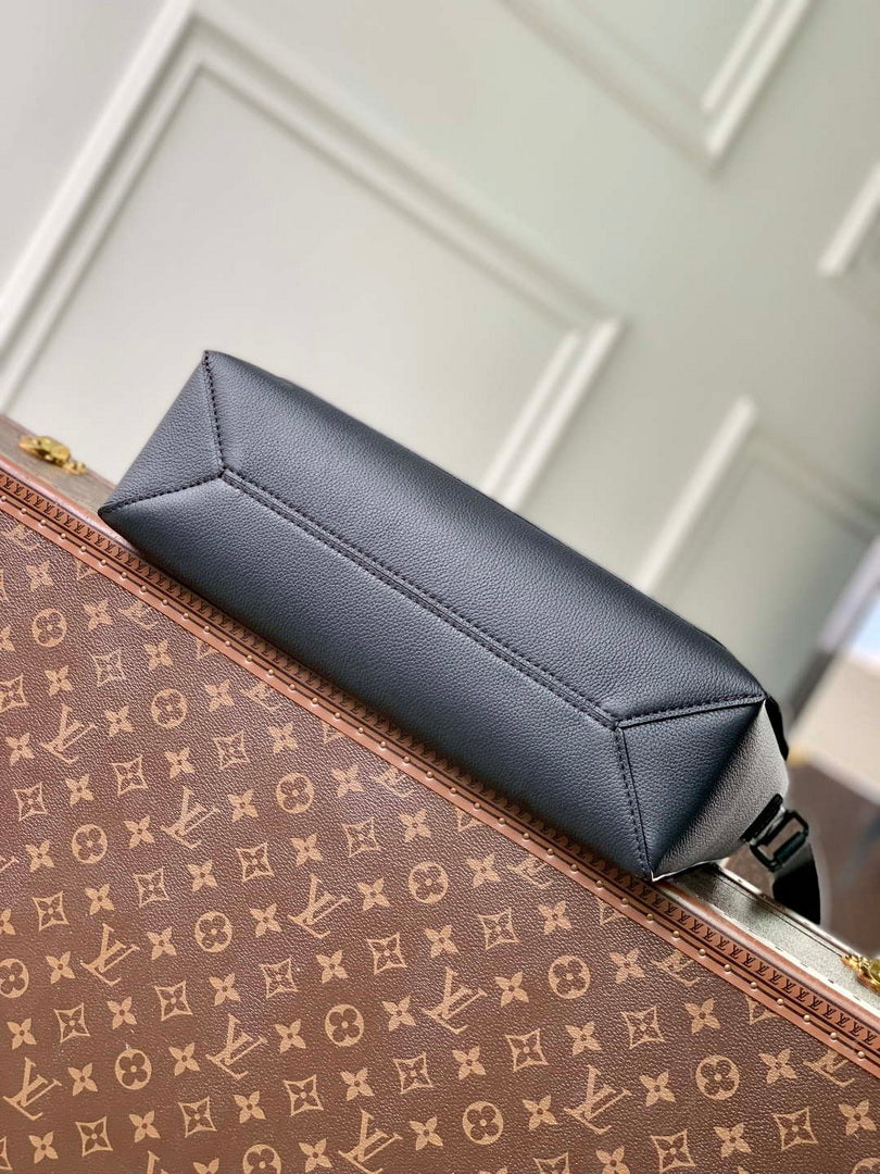 LV M15268 Louis Vuitton Speed Messenger Bag Black