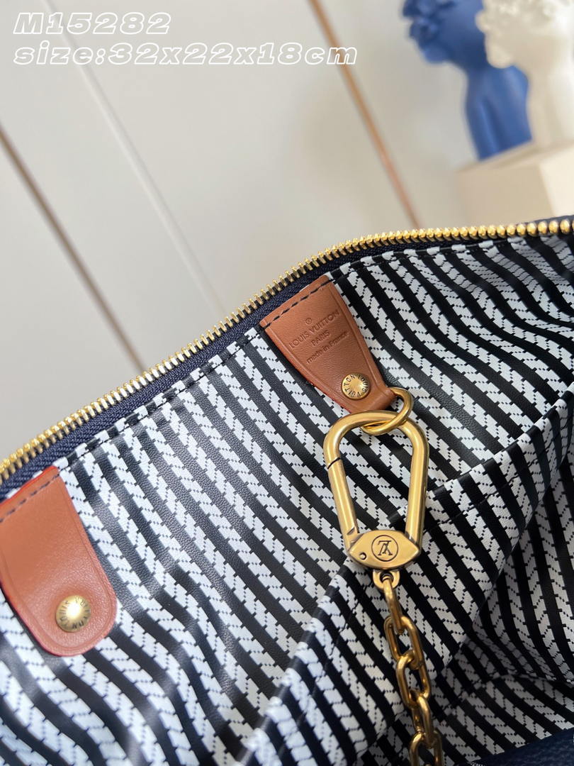 LV M15282 Louis Vuitton Speedy P9 Bandoulière 30 Bag Indigo - Default Title - View 15