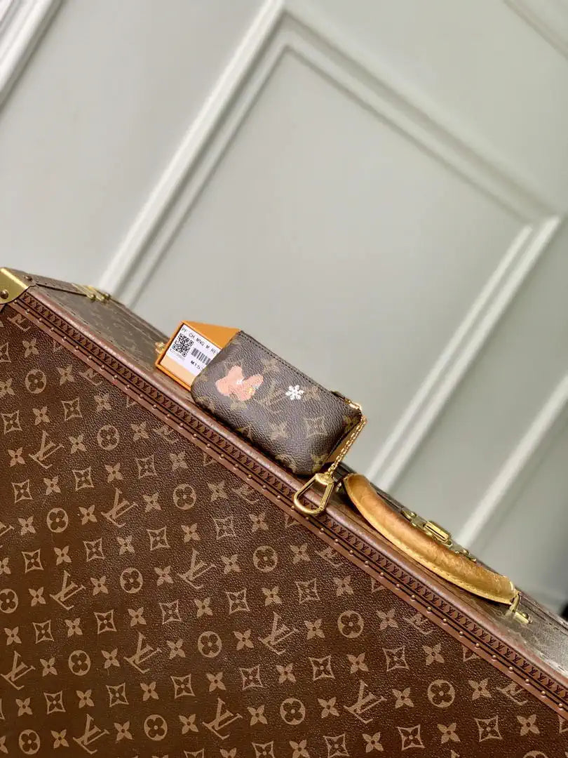 LV M15341 Louis Vuitton Key Pouch Monogram Blue Frost