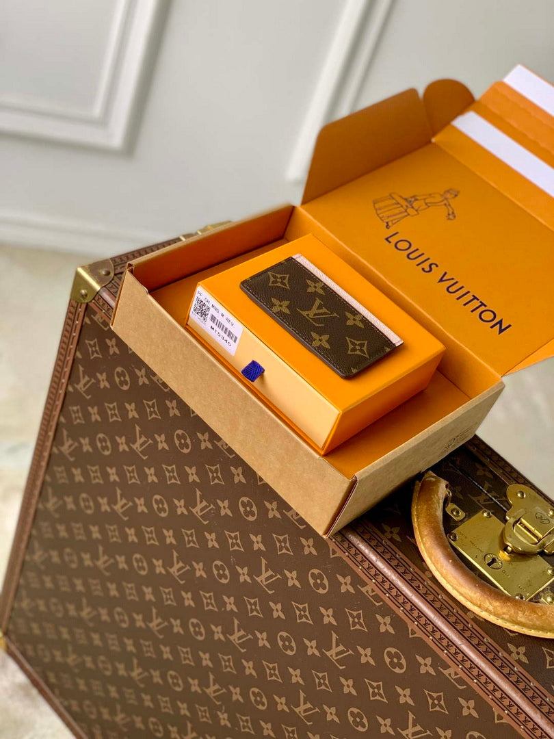 LV M15345 Louis Vuitton Card Holder