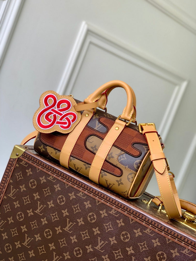 LV M15428 Louis Vuitton Keepall Bandouliere 25 Bag Brown