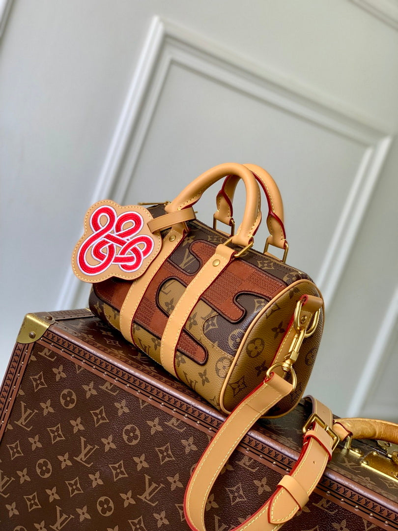 LV M15428 Louis Vuitton Keepall Bandouliere 25 Bag Brown