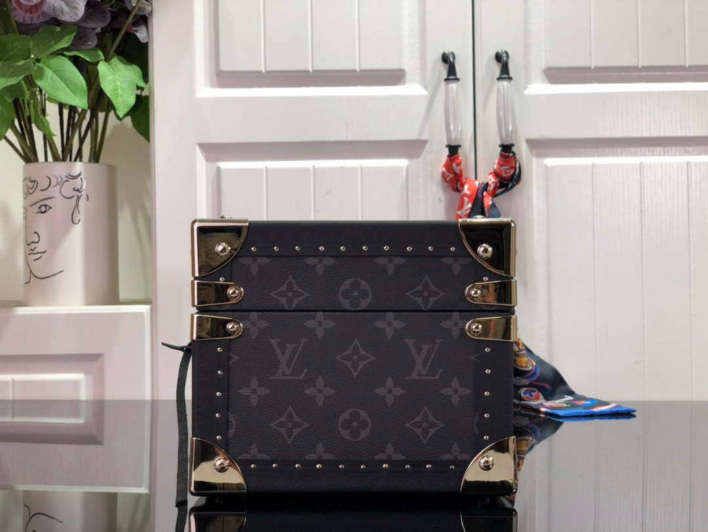 LV M20209 Louis Vuitton Coffret Accessoires Monogram Eclipse canvas Black