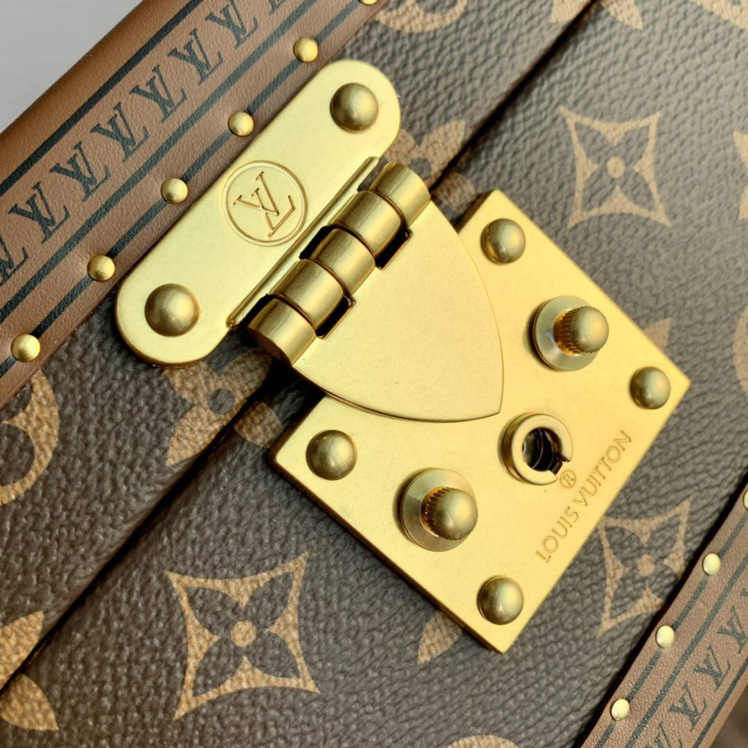 LV M20292 Louis Vuitton Coffret Tresor 24 Case Apricot
