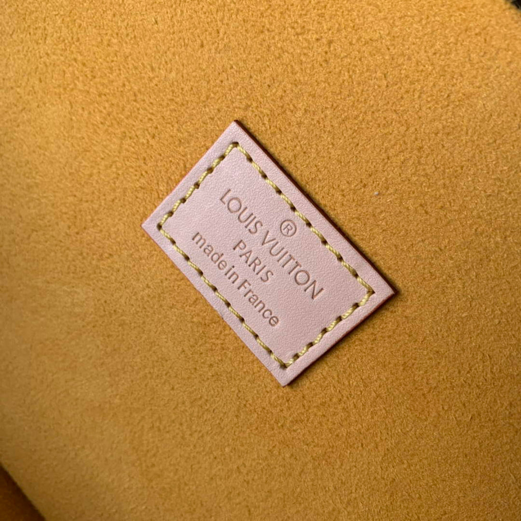 LV M20292 Louis Vuitton Coffret Tresor 24 Case Yellow