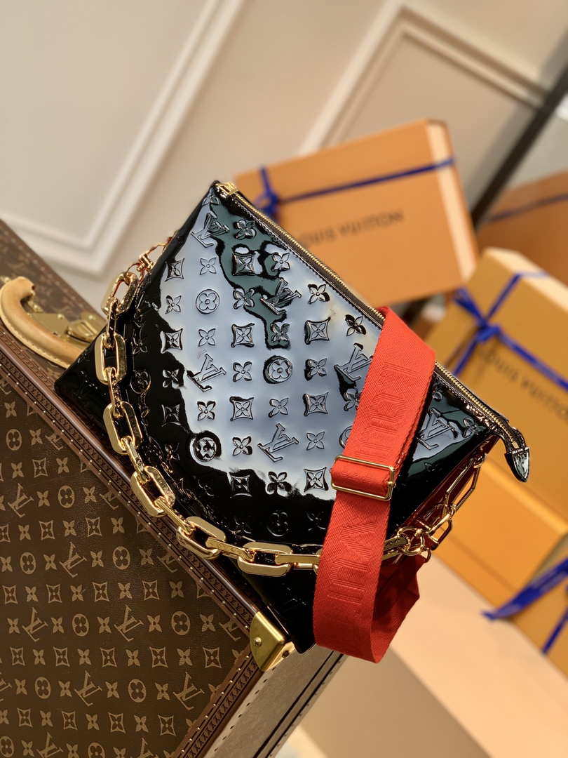 LV M20369 Louis Vuitton Coussin MM Bag Patent calfskin M57783 Black - Default Title - View 1
