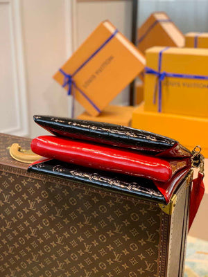 LV M20369 Louis Vuitton Coussin MM Bag Patent calfskin M57783 Black - Default Title - View 3