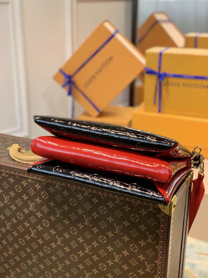 LV M20369 Louis Vuitton Coussin MM Bag Patent calfskin M57783 Black - Default Title - View 3