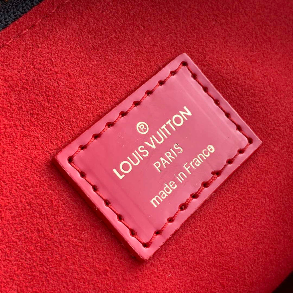 LV M20369 Louis Vuitton Coussin MM Bag Patent calfskin M57783 Black