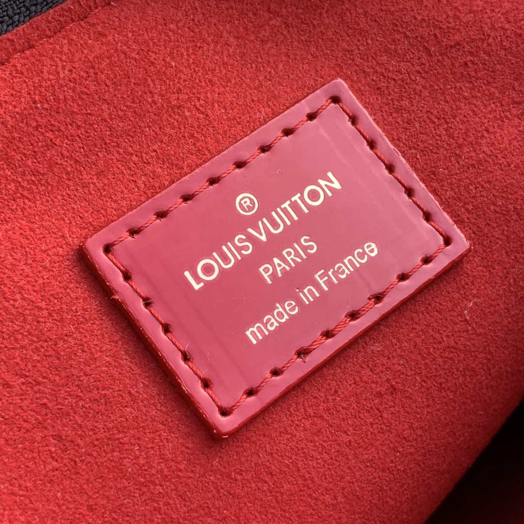 LV M20369 Louis Vuitton Coussin PM Bag Patent calfskin Black - Default Title - View 7