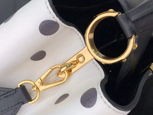 LV M20373 Louis Vuitton Capucines MM Handbag - Default Title - View 7