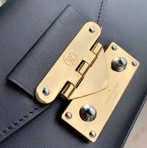 LV M20393 Louis Vuitton Swing Handbag Black - Default Title - View 5