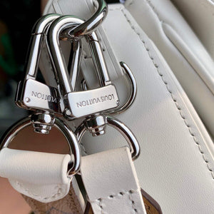 LV M20395 Louis Vuitton Swing Handbag White - Default Title - View 7