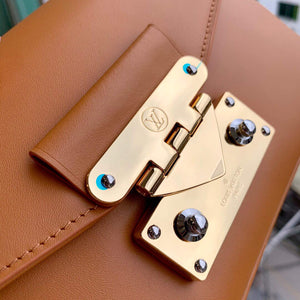 LV M20396 Louis Vuitton Swing Handbag Hazelnut Brown - Default Title - View 5