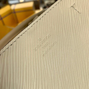 LV M20520 Louis Vuitton Marelle Tote BB Quartz White - Default Title - View 6
