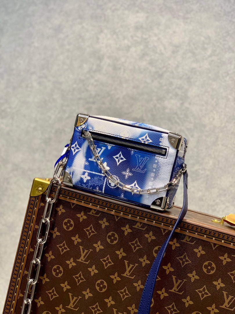 LV M20557 Louis Vuitton Mini Soft Trunk Blue - Default Title - View 1