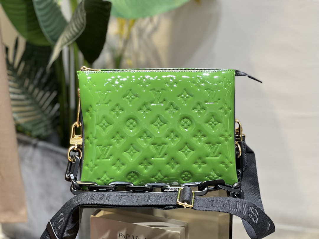 LV M20565 Louis Vuitton Coussin PM Bag Patent calfskin Green - Default Title - View 1