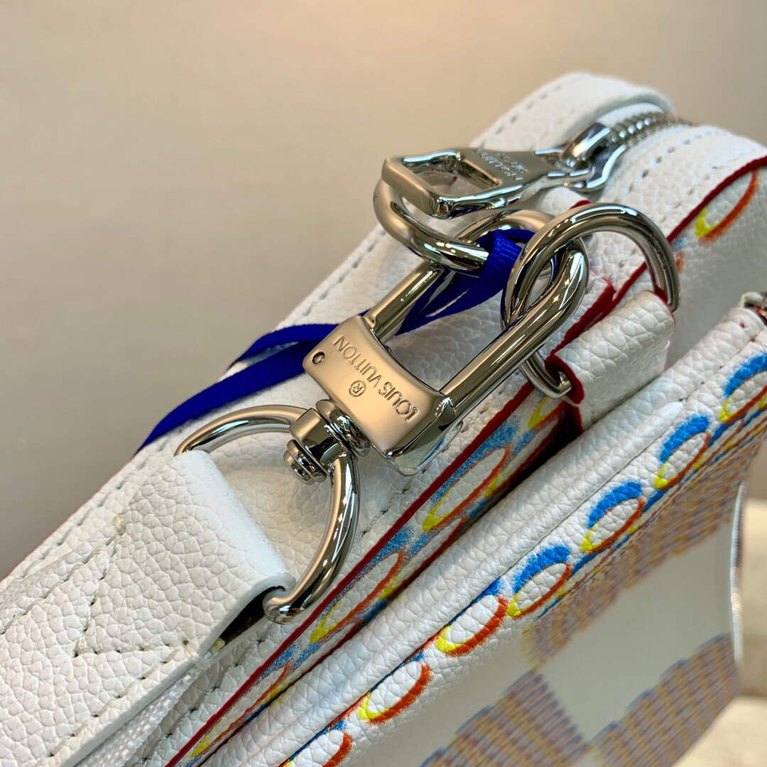 LV M20665 Louis Vuitton Trio Messenger Other Leathers - Default Title - View 5