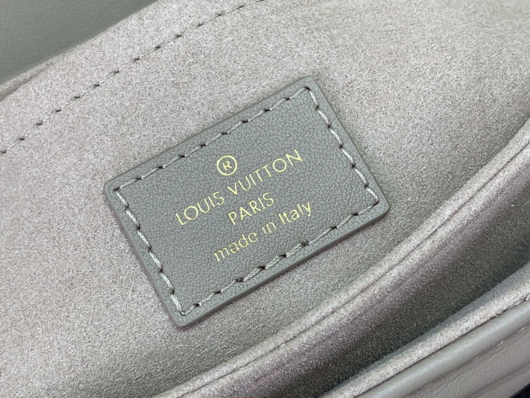 LV M20687 Louis Vuitton New Wave Multi-Pochette Leather M20838 Gray - Default Title - View 8