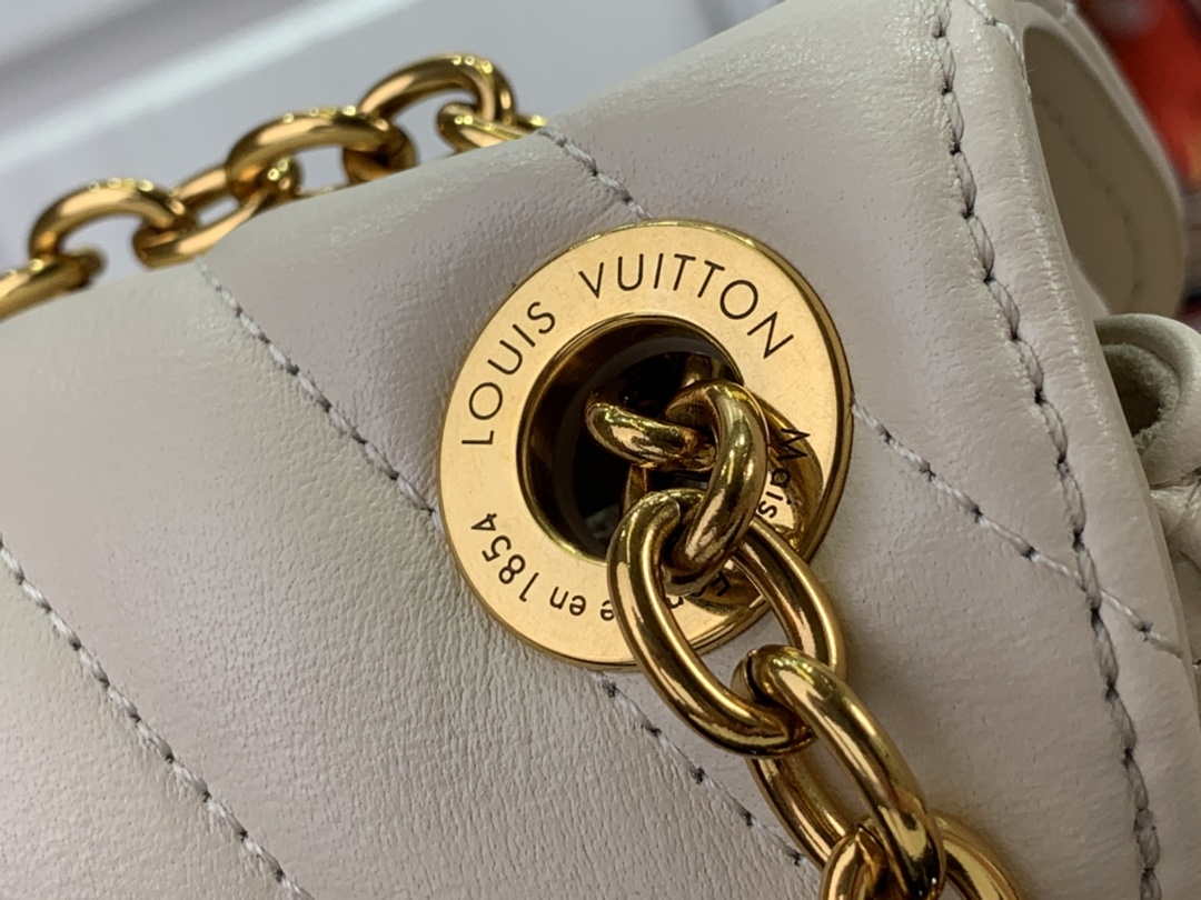 LV M20687 Louis Vuitton New Wave Multi-Pochette Leather M20838 White - Default Title - View 4