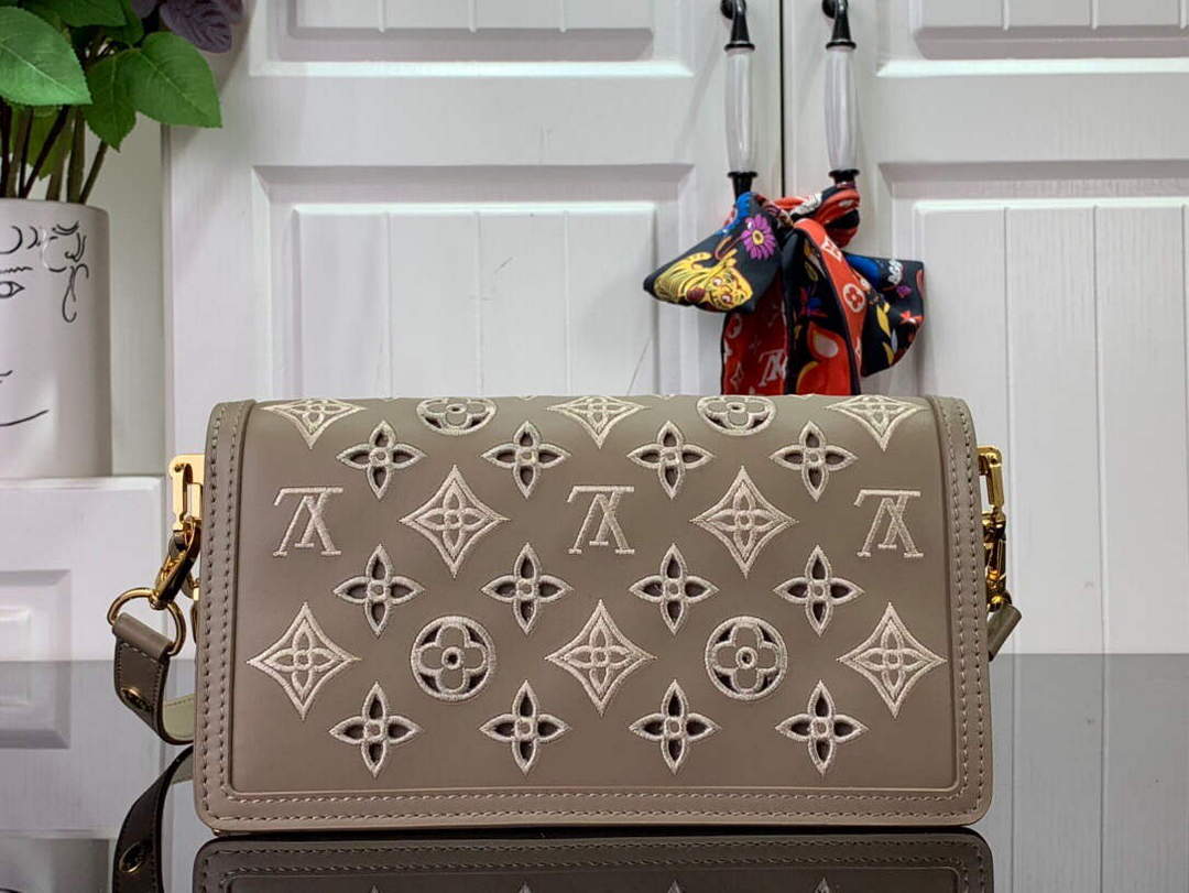LV M20739 Louis Vuitton Dauphine East West Handbag Apricot - Default Title - View 3