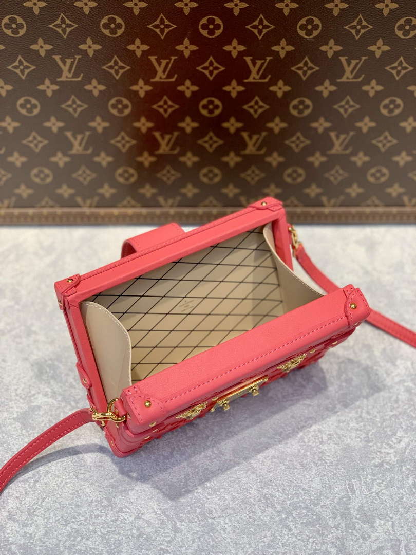 LV M20745 Louis Vuitton Petite Malle Handbag Fluo Pink - Default Title - View 5