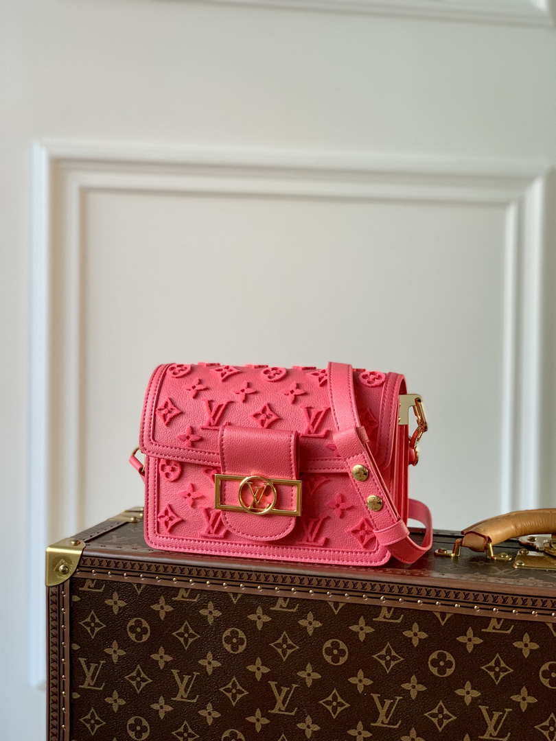 LV M20747 Louis Vuitton Dauphine BB Bag Monogram Fluo Pink - Default Title - View 1