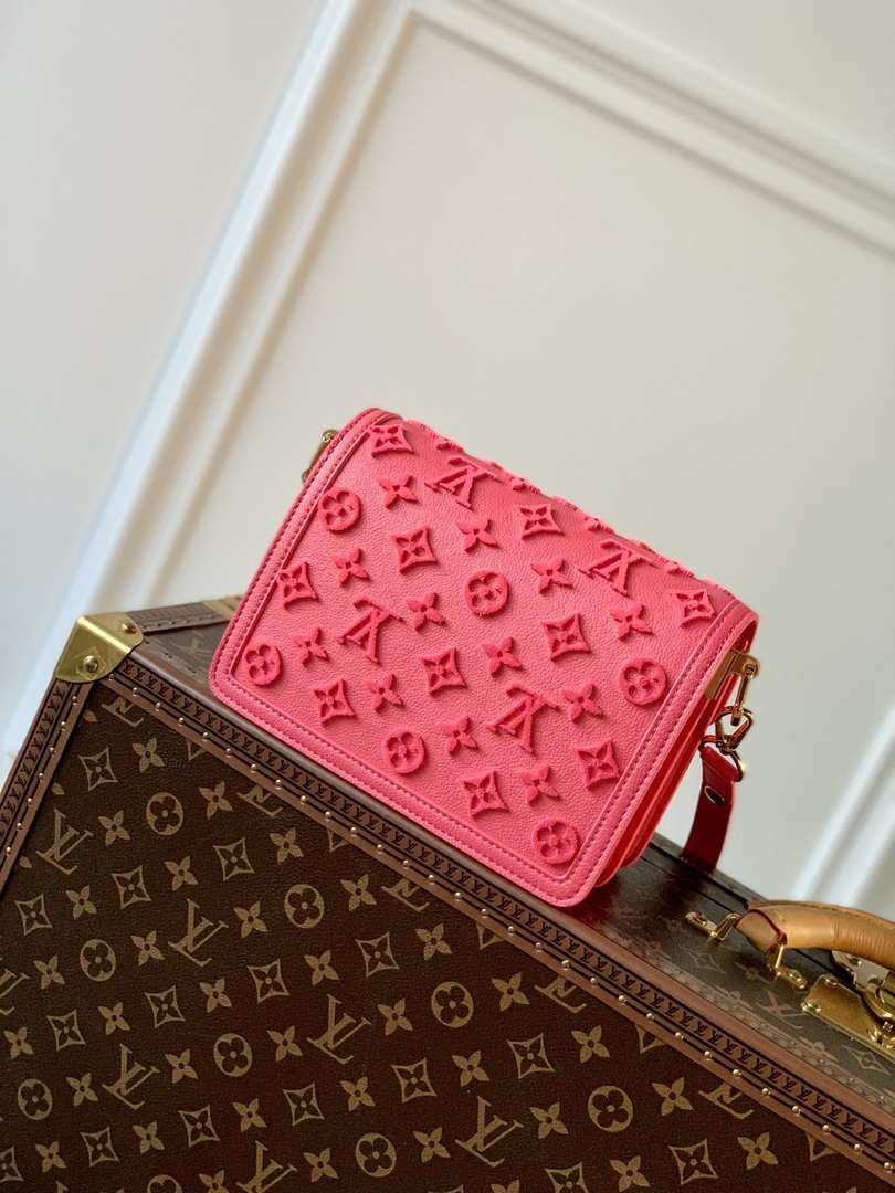 LV M20747 Louis Vuitton Dauphine BB Bag Monogram Fluo Pink - Default Title - View 3