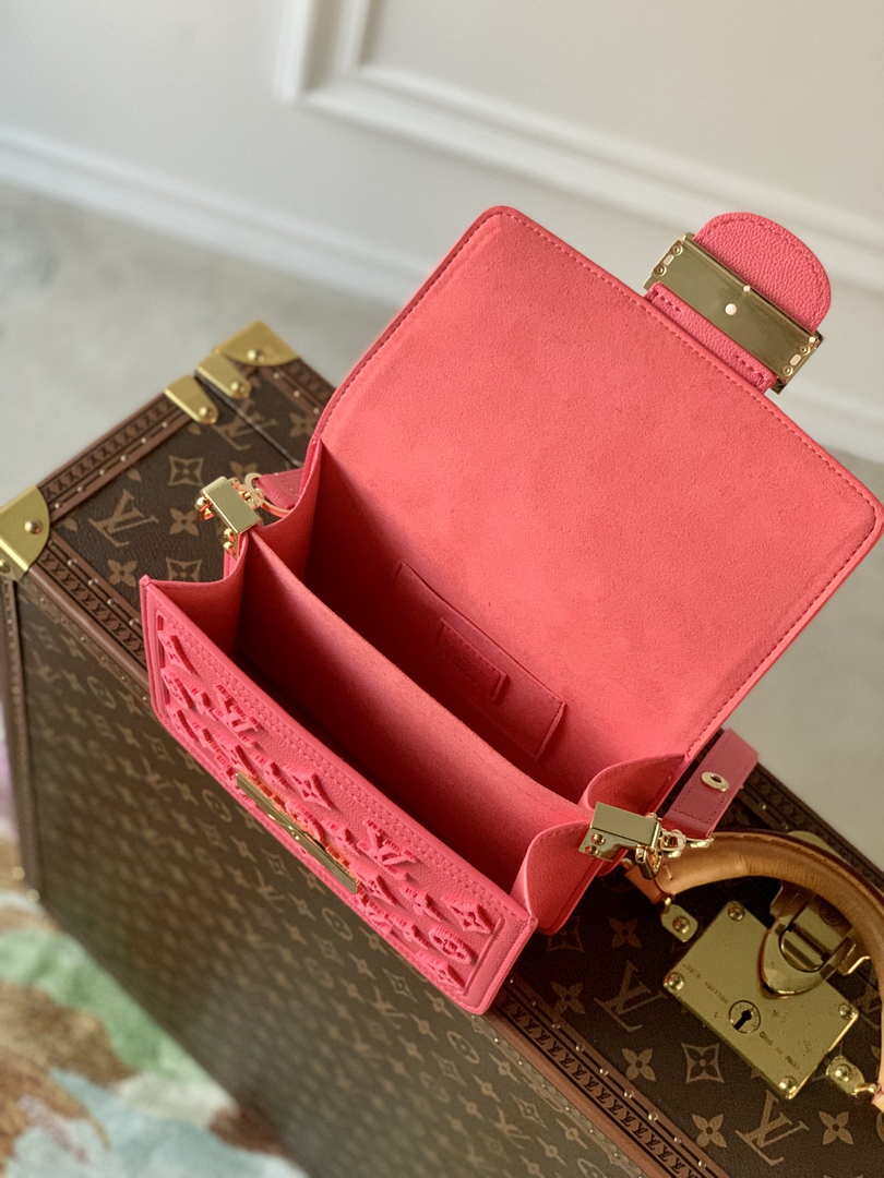 LV M20747 Louis Vuitton Dauphine BB Bag Monogram Fluo Pink - Default Title - View 5