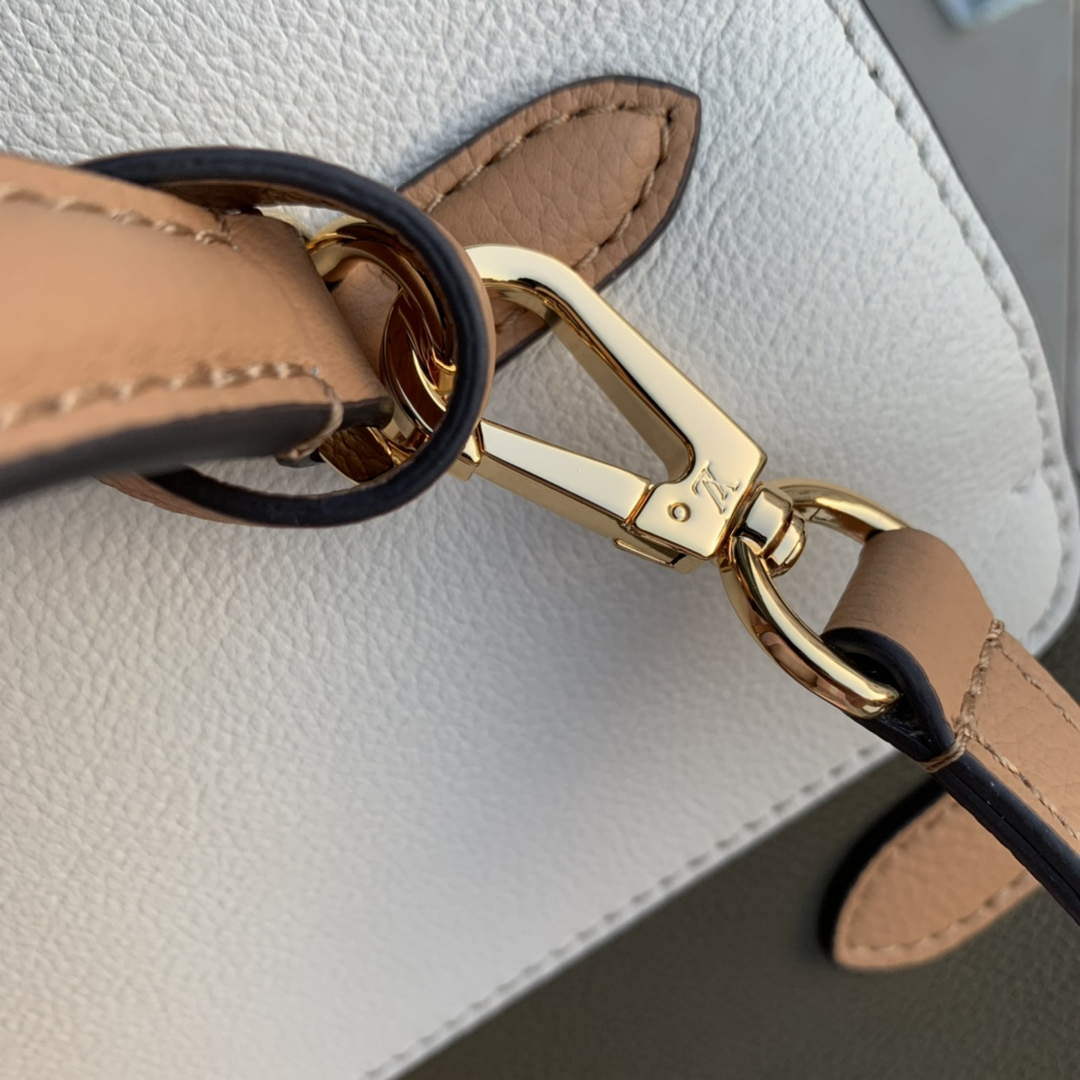 LV M20797 Louis Vuitton Lockme Ever BB Handbag Light Khaki Green - Default Title - View 7
