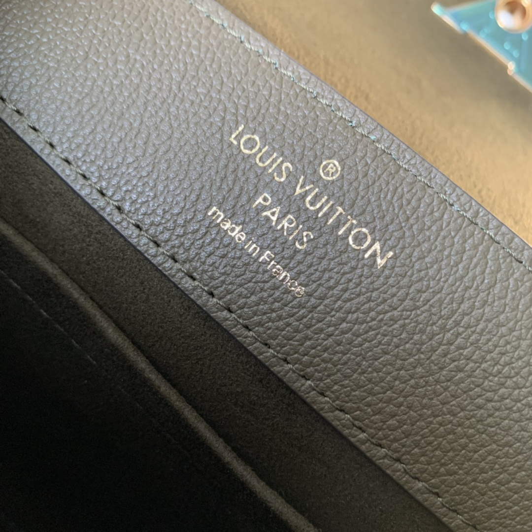 LV M20797 Louis Vuitton Lockme Ever BB Handbag Light Khaki Green - Default Title - View 9