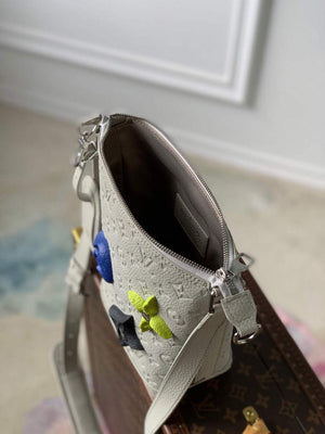 LV M20875 Louis Vuitton Hobo Cruiser PM Bag White - Default Title - View 9