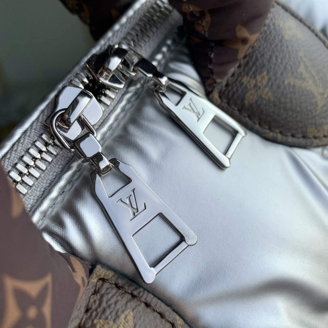 LV M20973 Louis Vuitton Speedy Bandouliere 25 Handbag Silver - Default Title - View 6