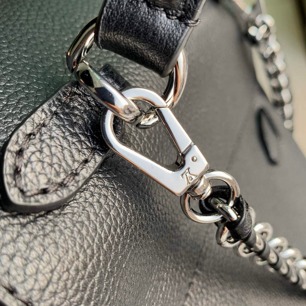 LV M20997 Louis Vuitton Lockme Ever Mini Handbag Black