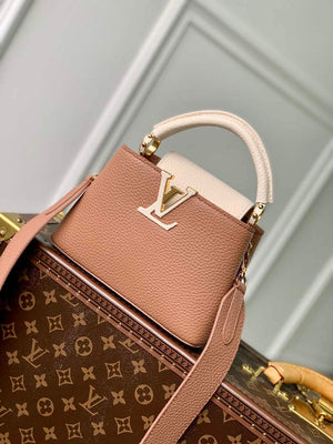 LV M21045 Louis Vuitton Capucines Mini Handbag Trianon Pink / Greige - Default Title - View 1