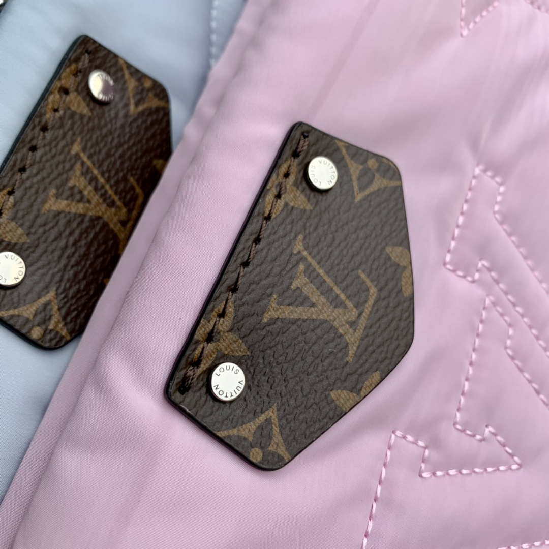 LV M21056 Louis Vuitton Maxi Multi Pochette Accessoires Bag M58977 Silver and Pale Pink - Default Title - View 5