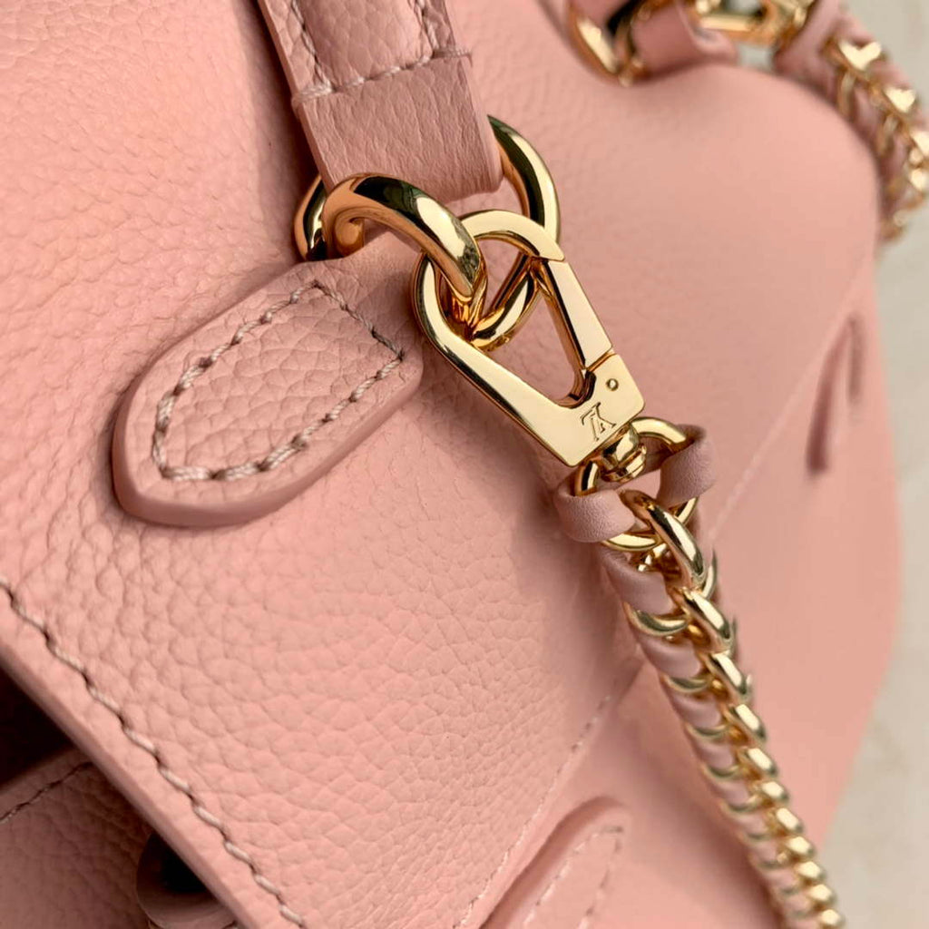 LV M21088 Louis Vuitton Lockme Ever Mini Rose Trianon Pink